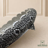 Attractive Aarthi Plate