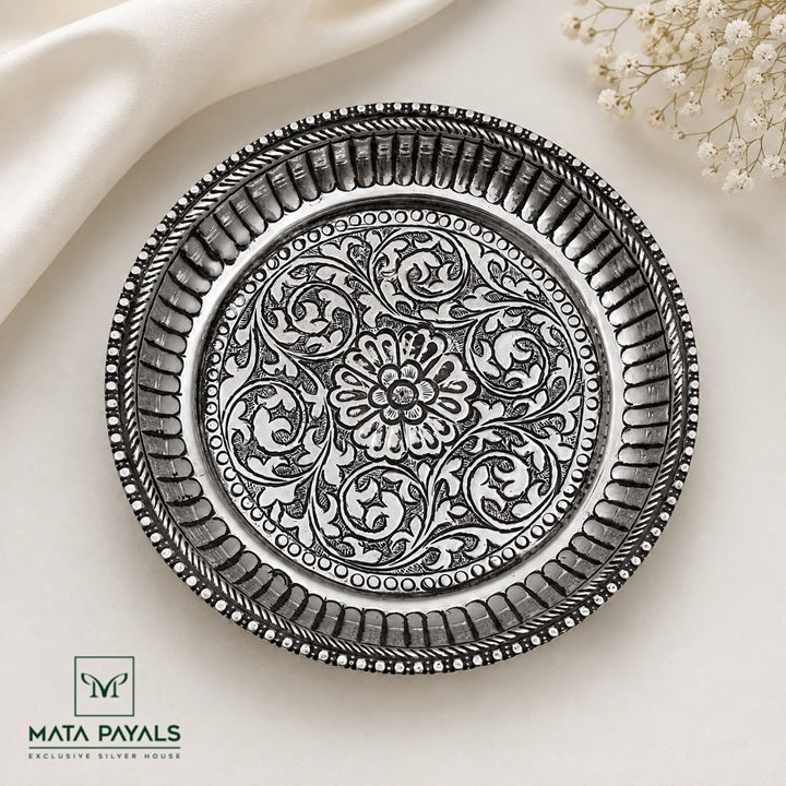 Small Aarthi Plate