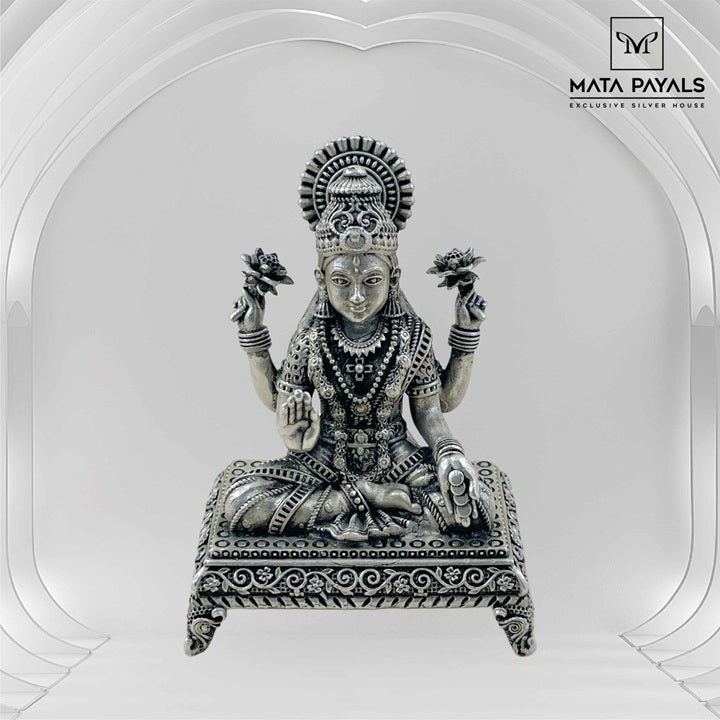 Oxidised Saraswathi Idol