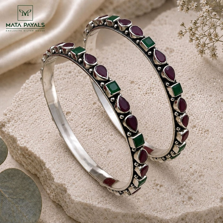 Mesmeric Cut Stone Bangle