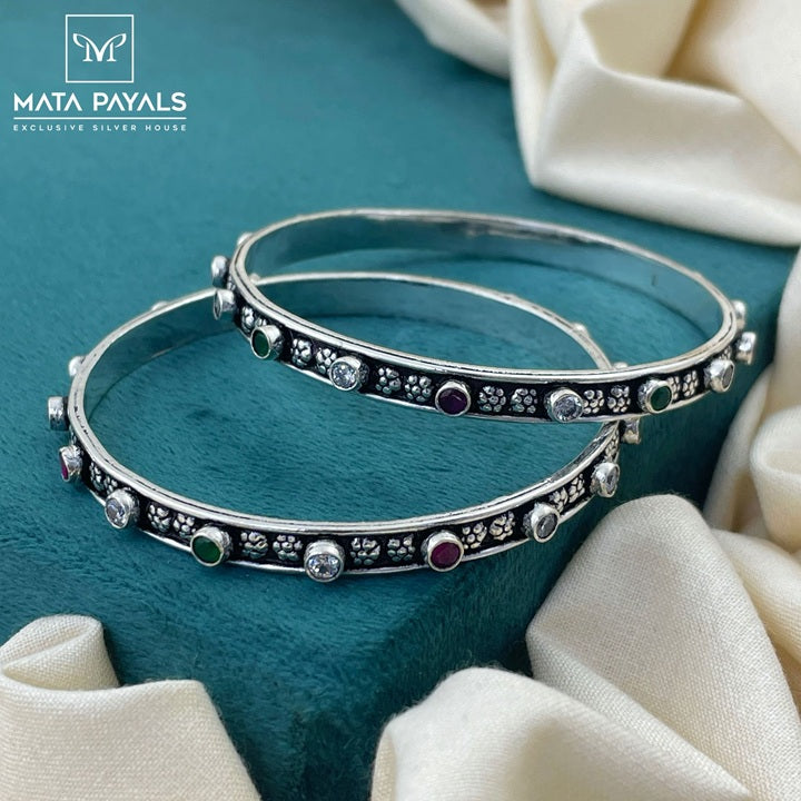 Unique Oxidised Bangle