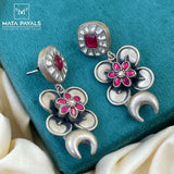 Antique Kundan Earrings