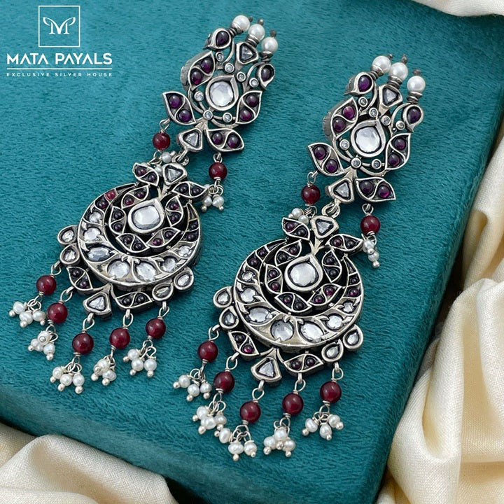 Pleasant Kundan Red Chandbali