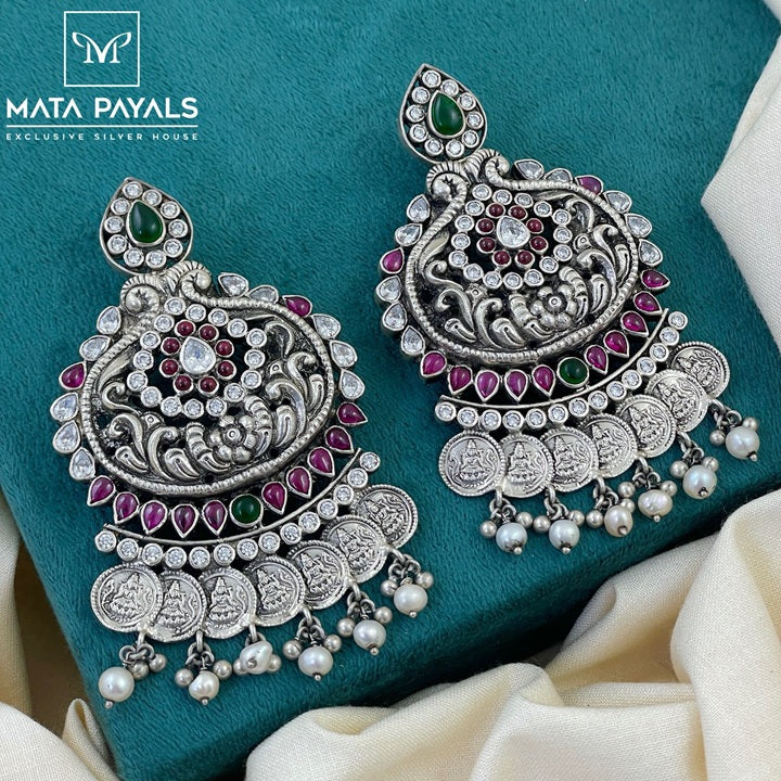 Aristocratic Lakshmi Kasu Filigree Chandbali