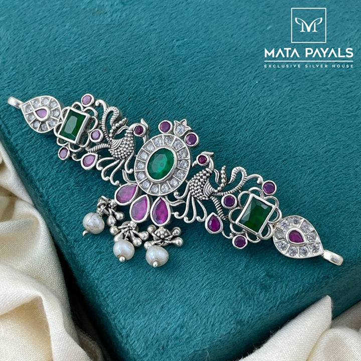 Simple Mayura Choker