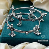 Excellent Cut Stone Bangle