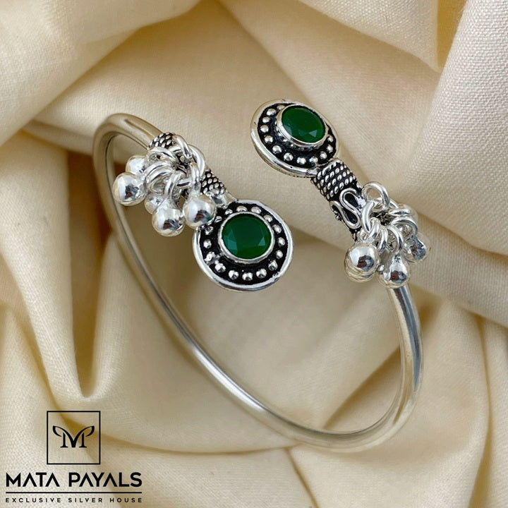 Green Kada