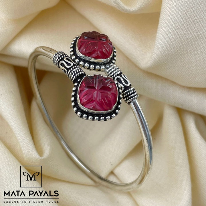 Exclusive Red kada