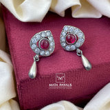 Attractive Oxidised Stud