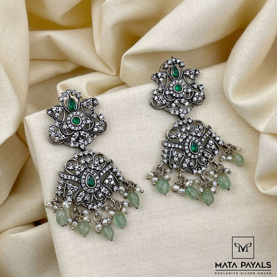 Zircon Oxidised Hanging