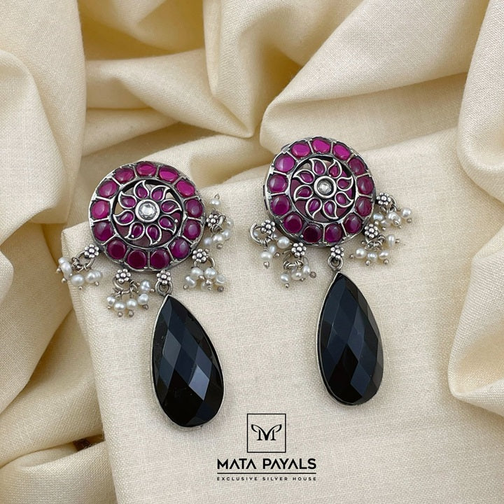 Precious Floral Oxidised Earing