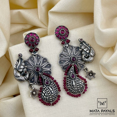 Excellent Mayura Chandbali