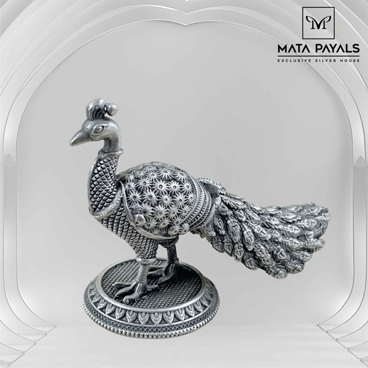 Peacock Idol