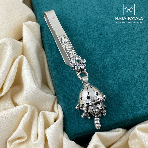 Floral Oxidised Key Chain