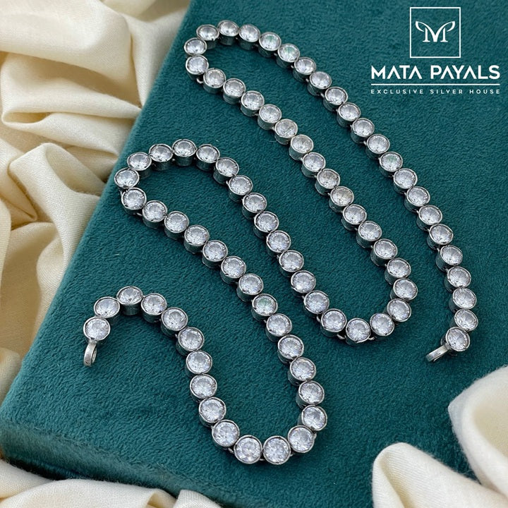 Elegant White Stone Mini Hara