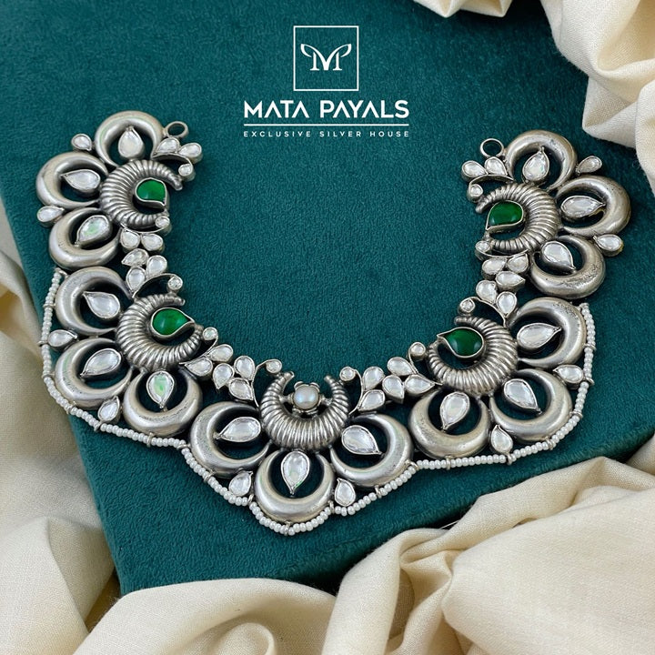 Beautiful Kundan Necklace