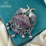 Maze Elephant Pendant