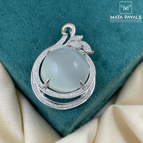 Crazy Zircon Pendant