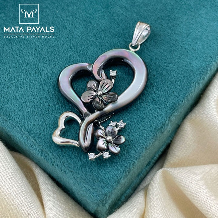 Heart Adorable MOP Pendant