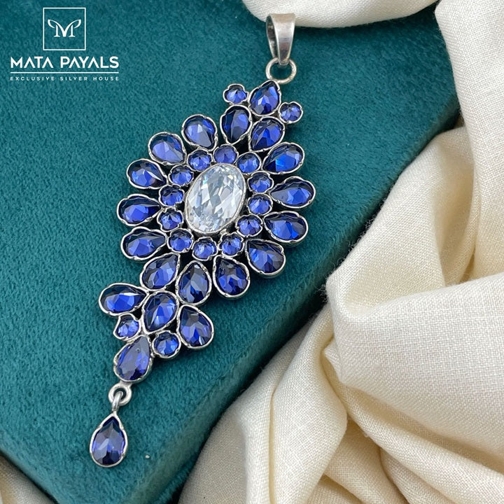 Flawless Amethyst Floral Pendant