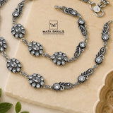 Ravishing White Stone Payal