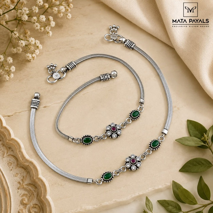 Magnificent Cut Stone Payal