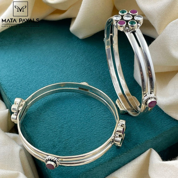 Floral Cut Stone Bangle