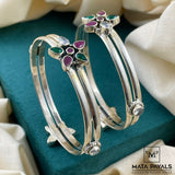 Attractive Cut Stone Bangle
