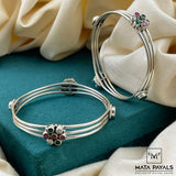 Beautifull Cut Stone Bangle