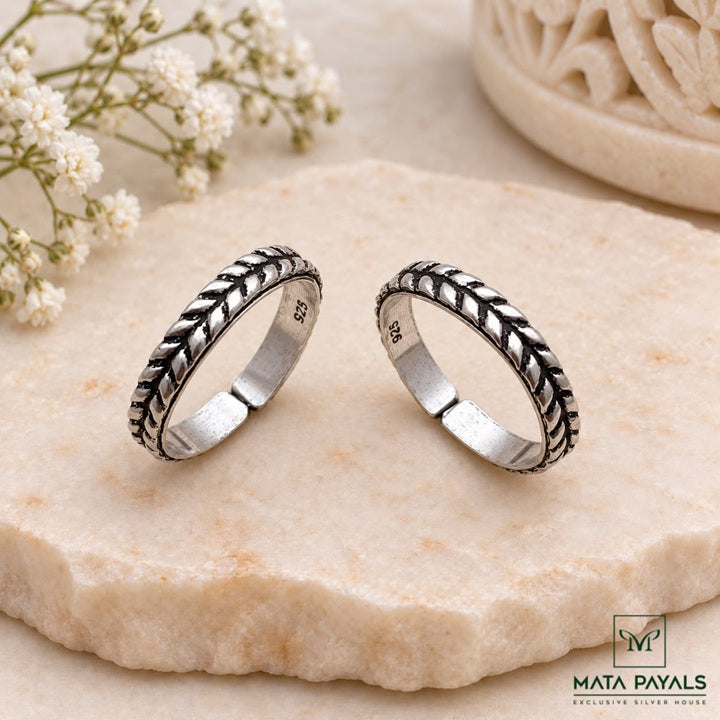 Simple Band Toe Ring