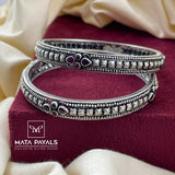 Attractive Oxidised Bangle