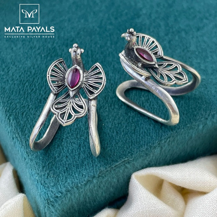 Traditional Mayura Toe Ring