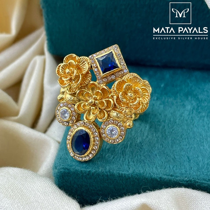 Blue Cutstone Floral Finger Ring