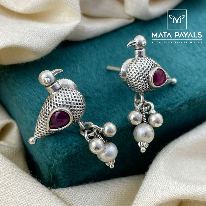 Birdy Stud Earring