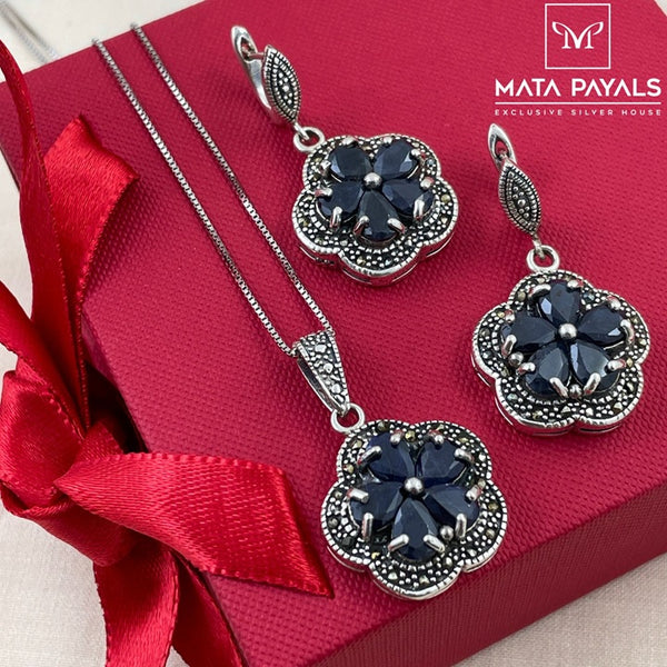 Exclusive Marcasite Pendant Set
