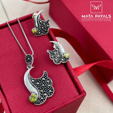 Fabulous Green Pendant Set
