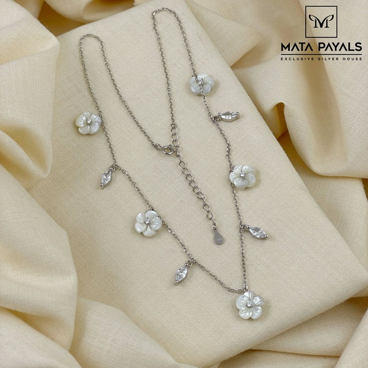 White Floral Chain