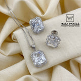 Attractive Zircon Pendant Set