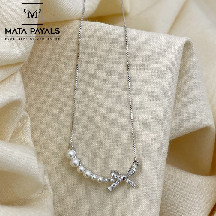 Stylish Zircon Pendant Chain