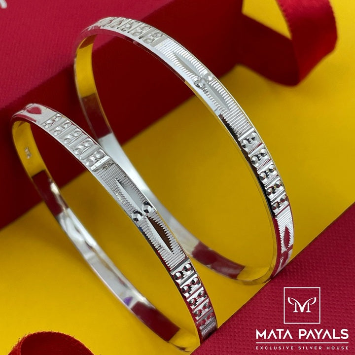 Dazzling Plain Bangle