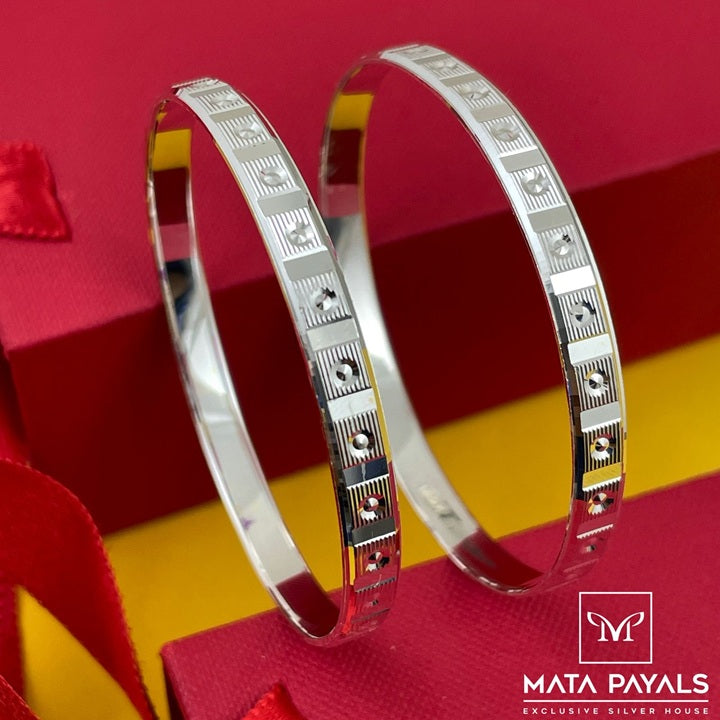 Dazzling Plain Bangle