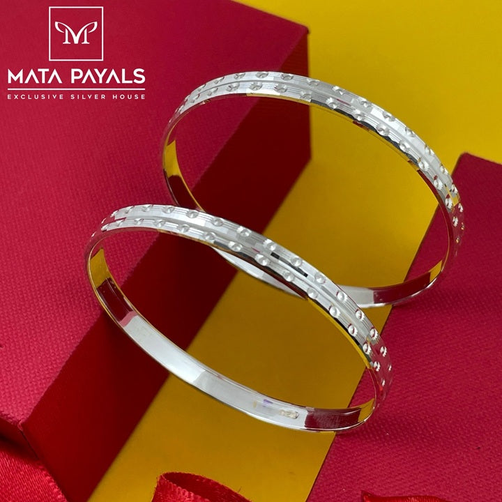 Fashionable Plain Bangle