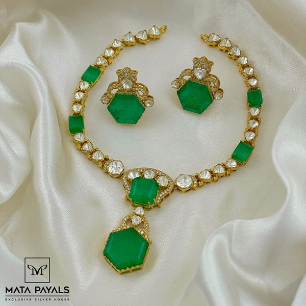 Emerald Green Neckset