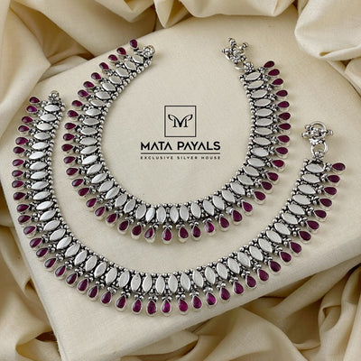 Elegant Pinkish Oxidised Anklet