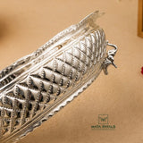 Beautiful Aarthi Plate