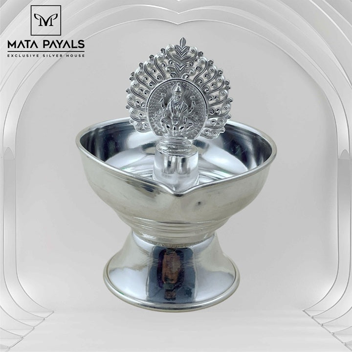 Single Mayura Deepa