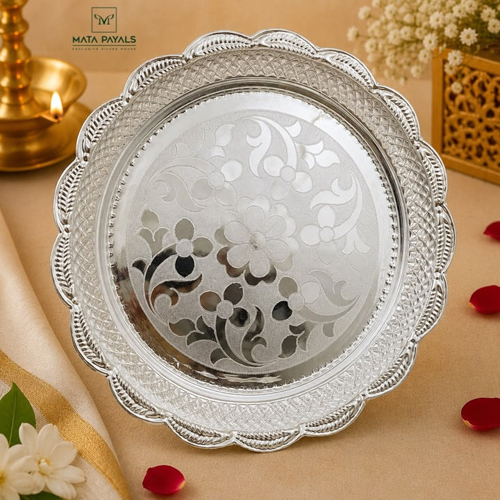 Beautiful Aarthi Plate