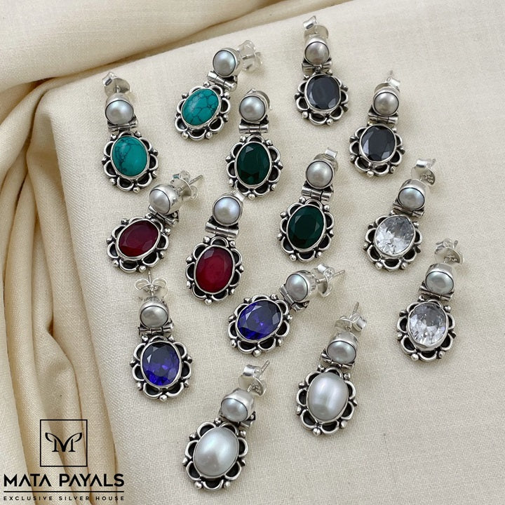 Elegant Silver Cut Stone Hanging