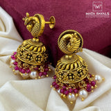 Impressive Gold Polish Jumka