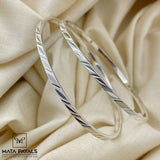Elegant Plain Bangle